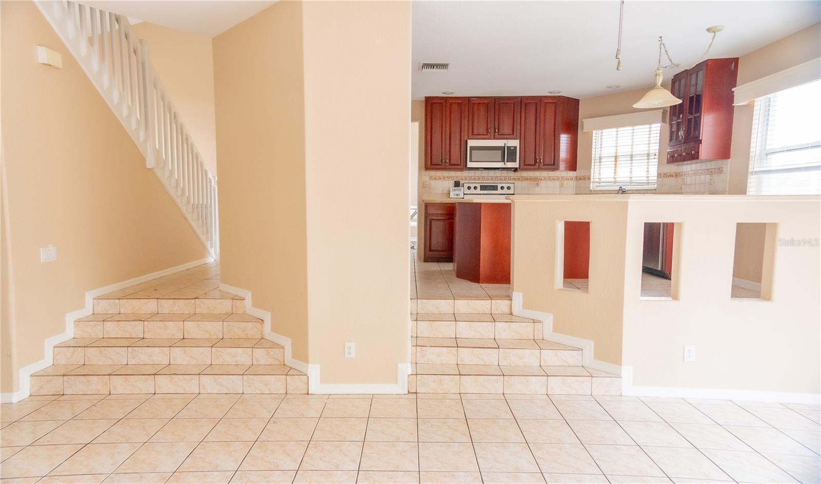 Image 24 of 47 For 7326 Yardley Way