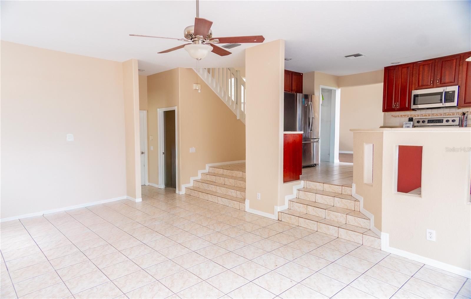 Image 32 of 47 For 7326 Yardley Way