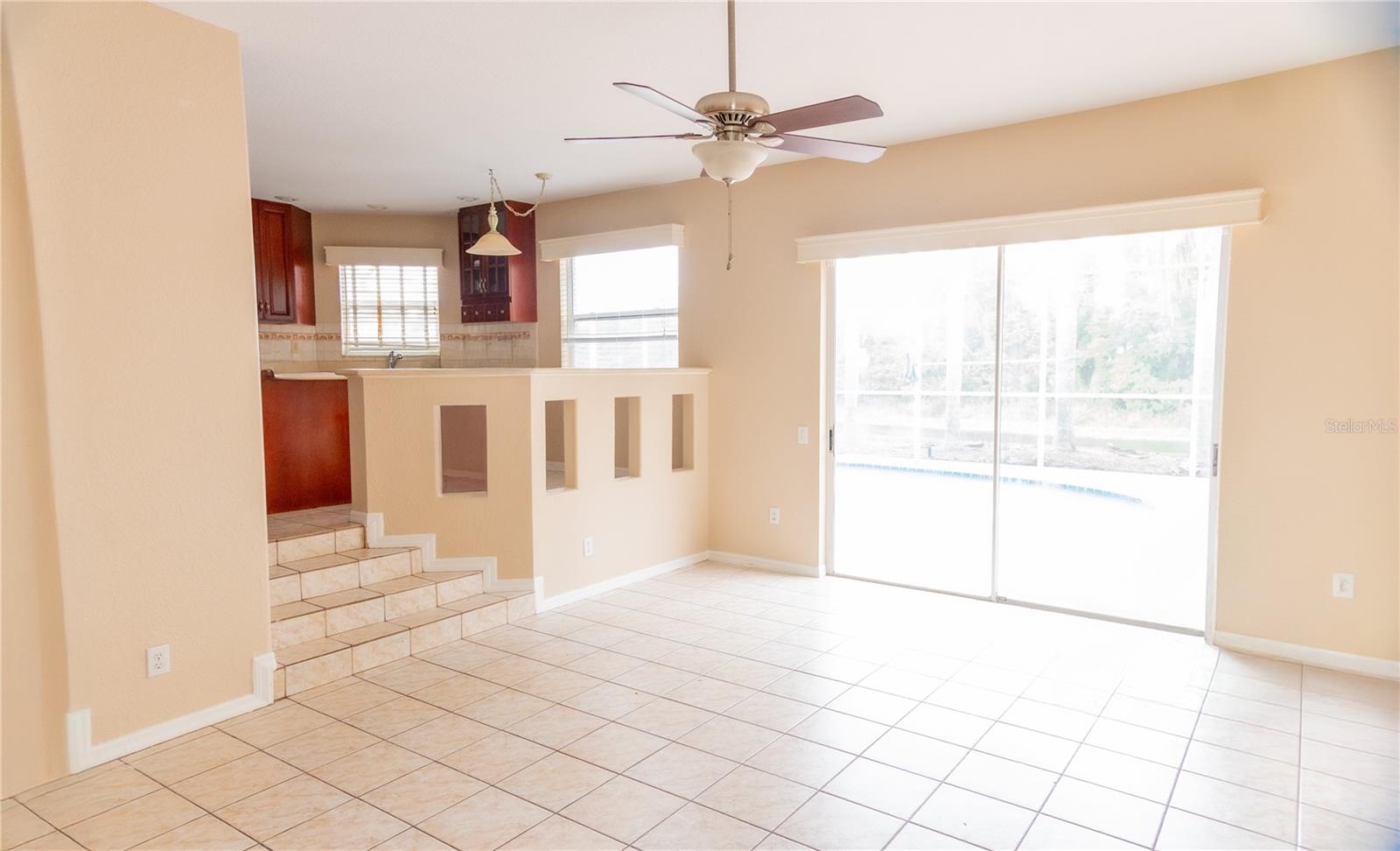 Image 33 of 47 For 7326 Yardley Way