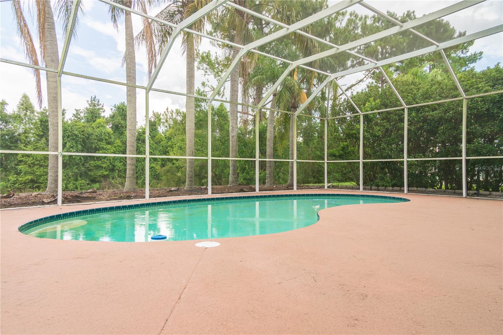 Image 34 of 47 For 7326 Yardley Way