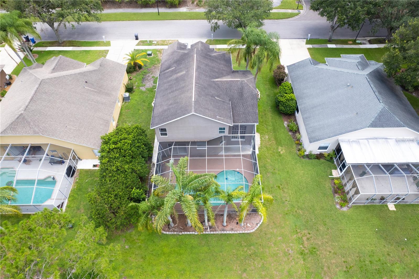 Image 43 of 47 For 7326 Yardley Way