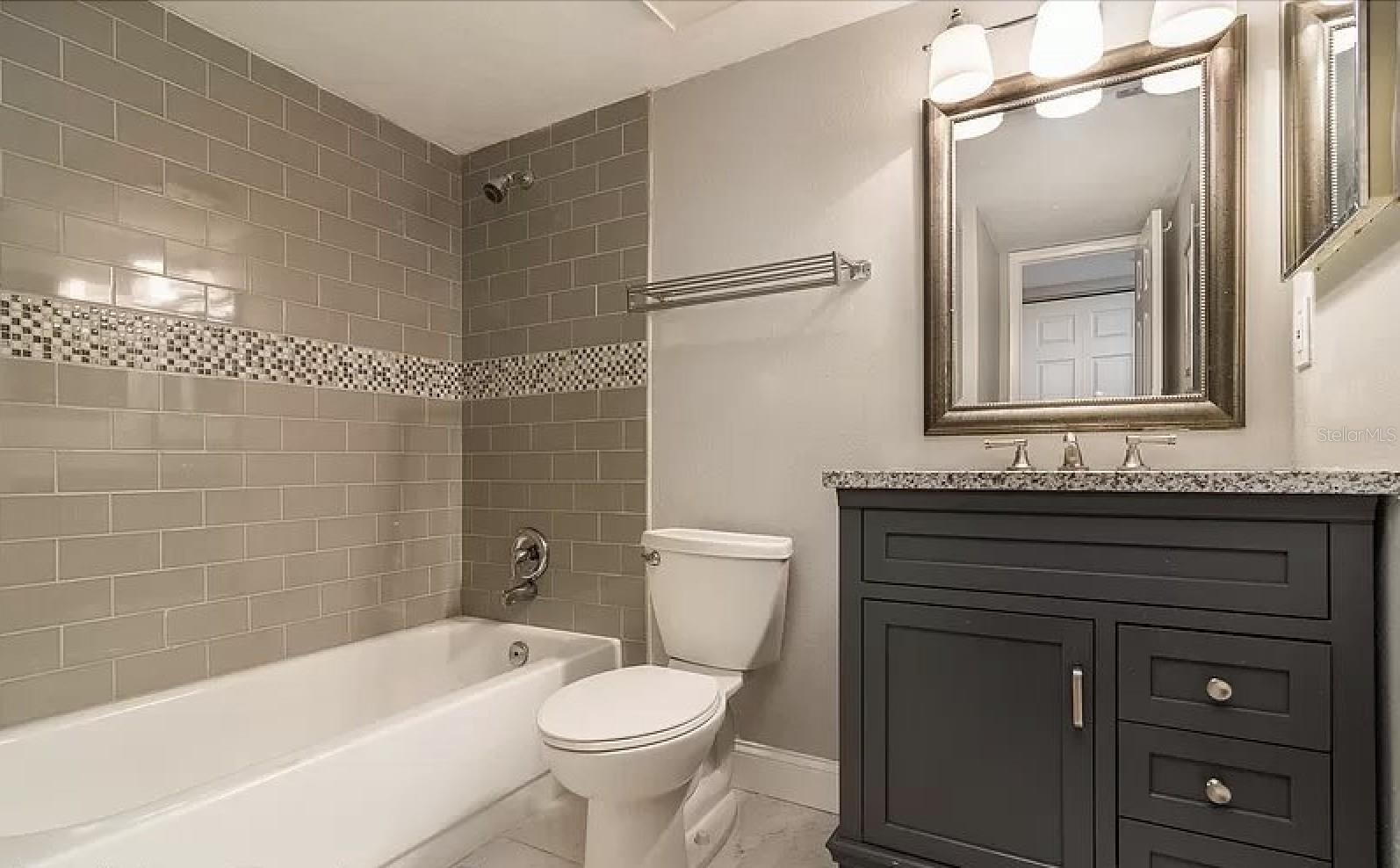 Image 10 of 16 For 2568 Pine Ridge Way S C1