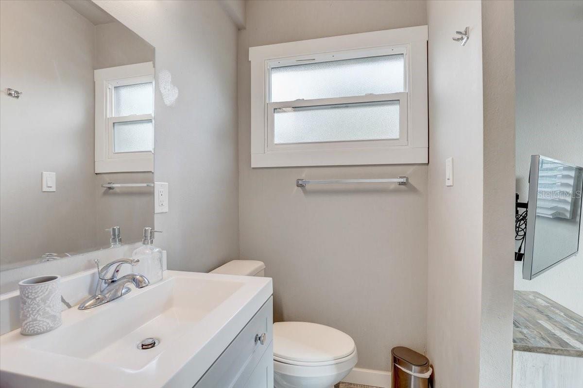 Image 14 of 28 For 2018 Windsor Way