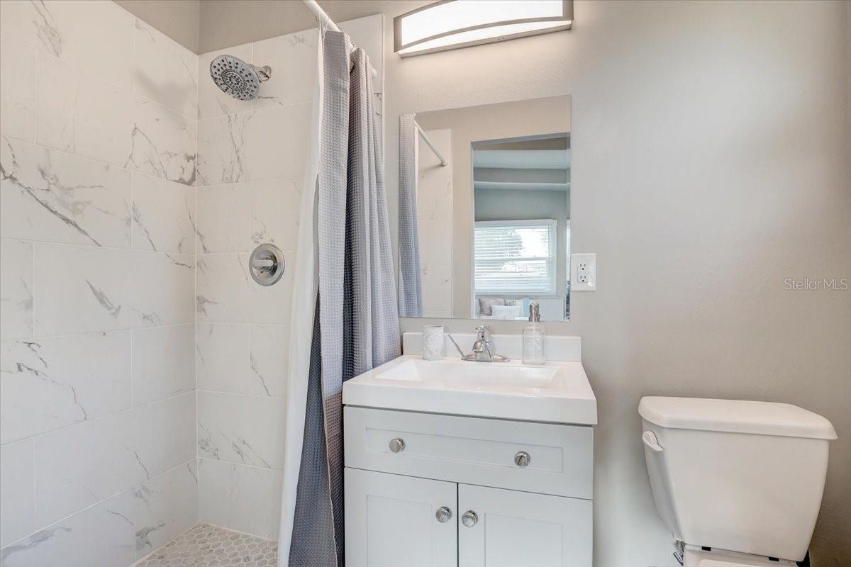 Image 15 of 28 For 2018 Windsor Way