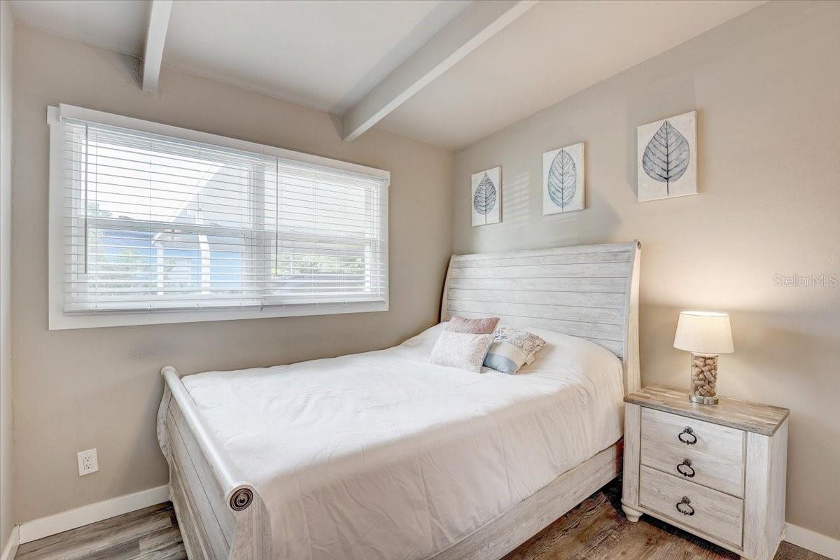 Image 16 of 28 For 2018 Windsor Way
