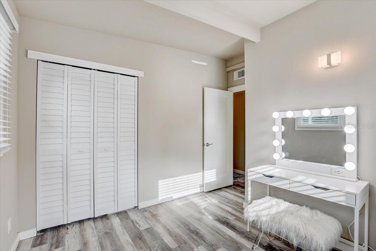 Image 19 of 28 For 2018 Windsor Way