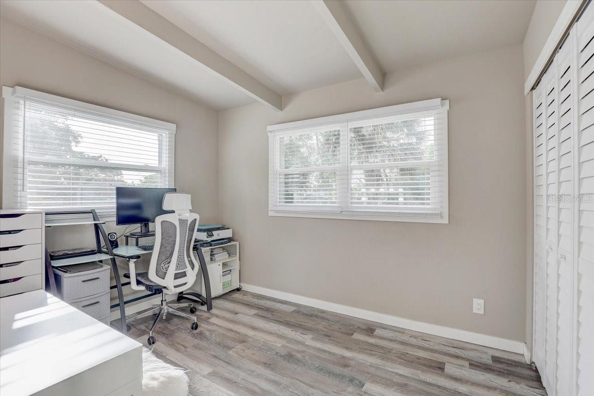 Image 21 of 28 For 2018 Windsor Way