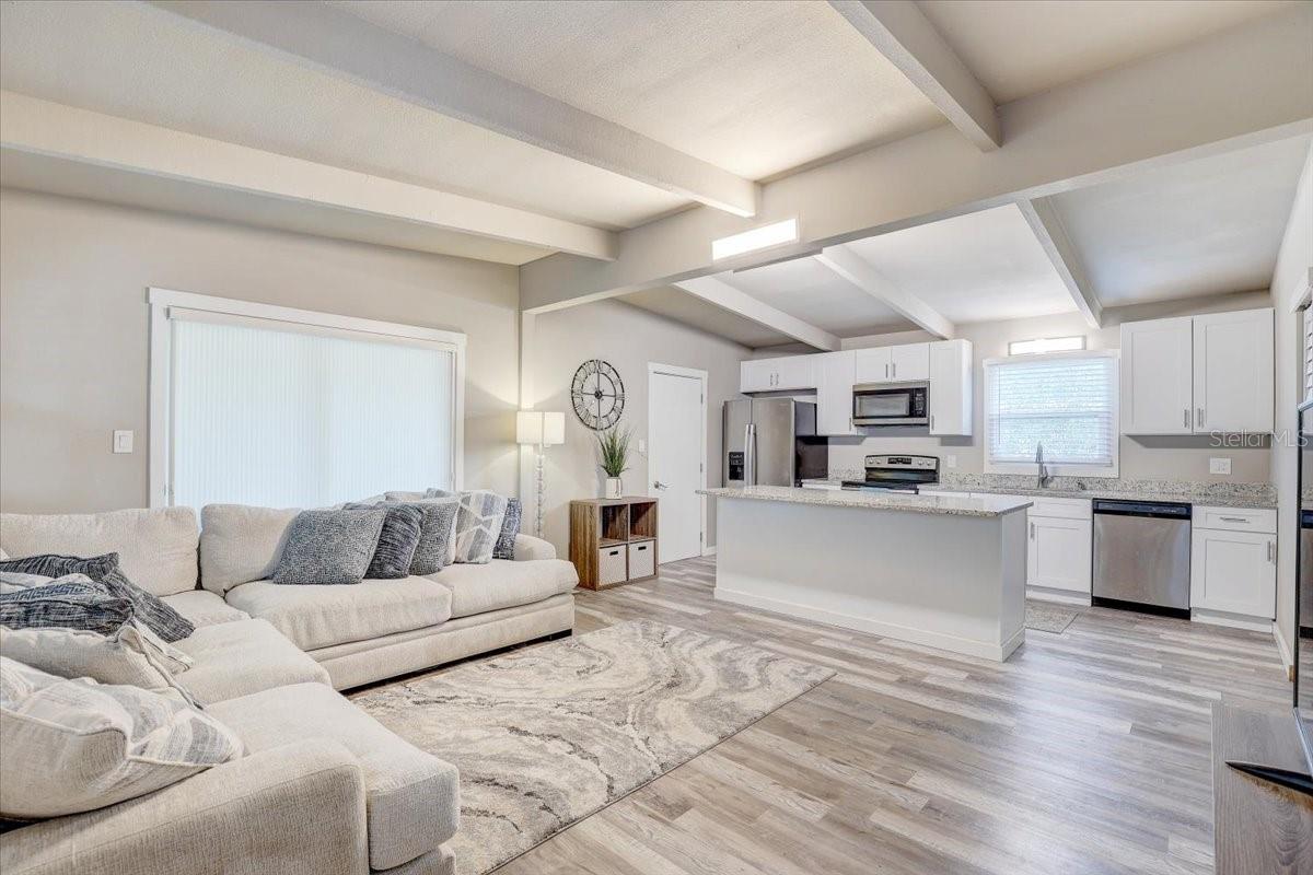 Image 6 of 28 For 2018 Windsor Way