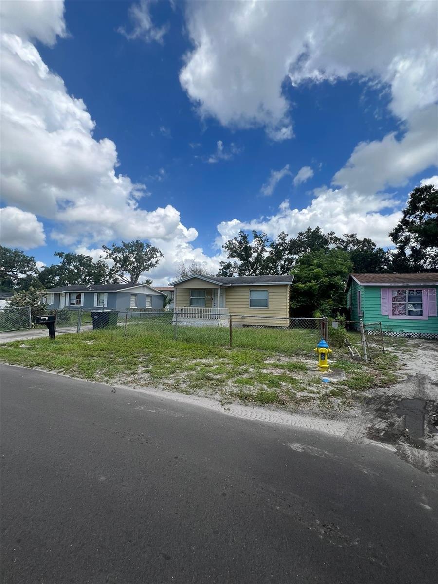 Image 20 of 27 For 5122 14th Avenue
