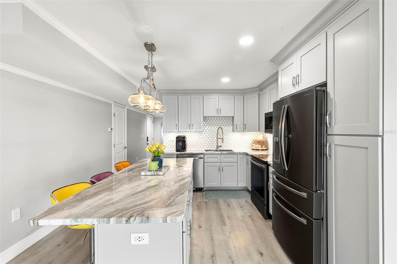 Image 20 of 68 For 7540 Sunshine Skyway Lane S 118