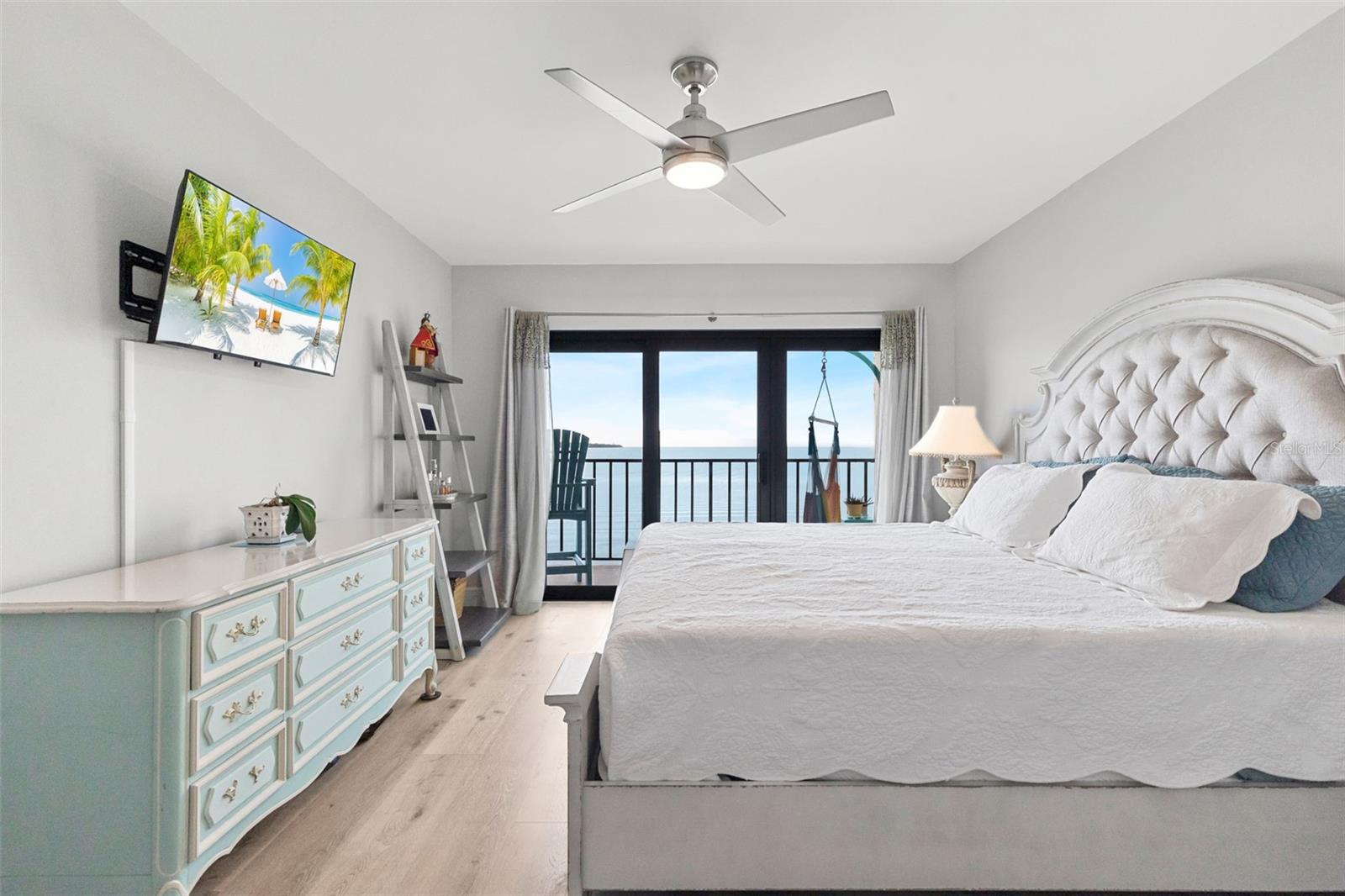Image 24 of 68 For 7540 Sunshine Skyway Lane S 118