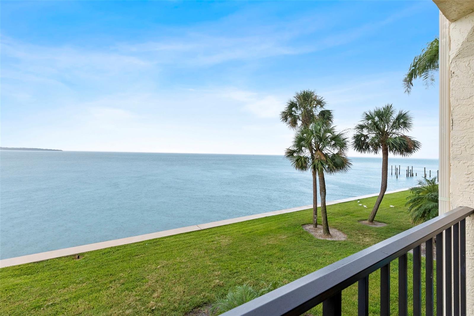 Image 39 of 68 For 7540 Sunshine Skyway Lane S 118