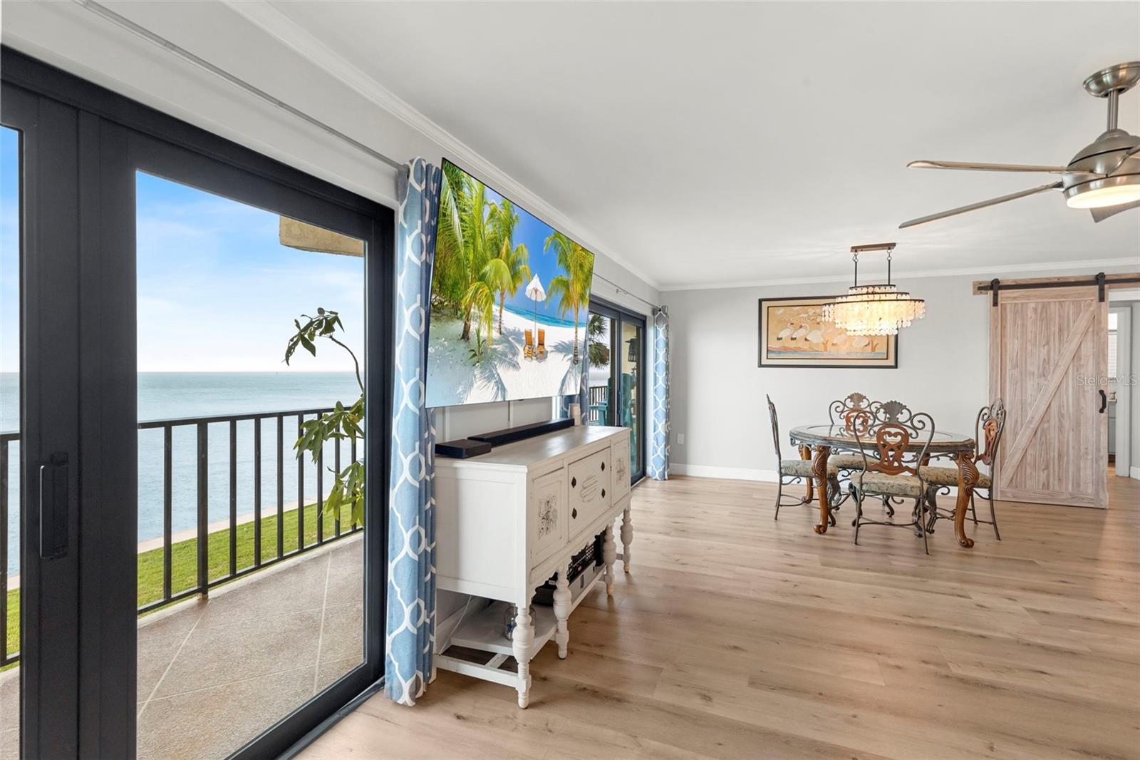 Image 8 of 68 For 7540 Sunshine Skyway Lane S 118