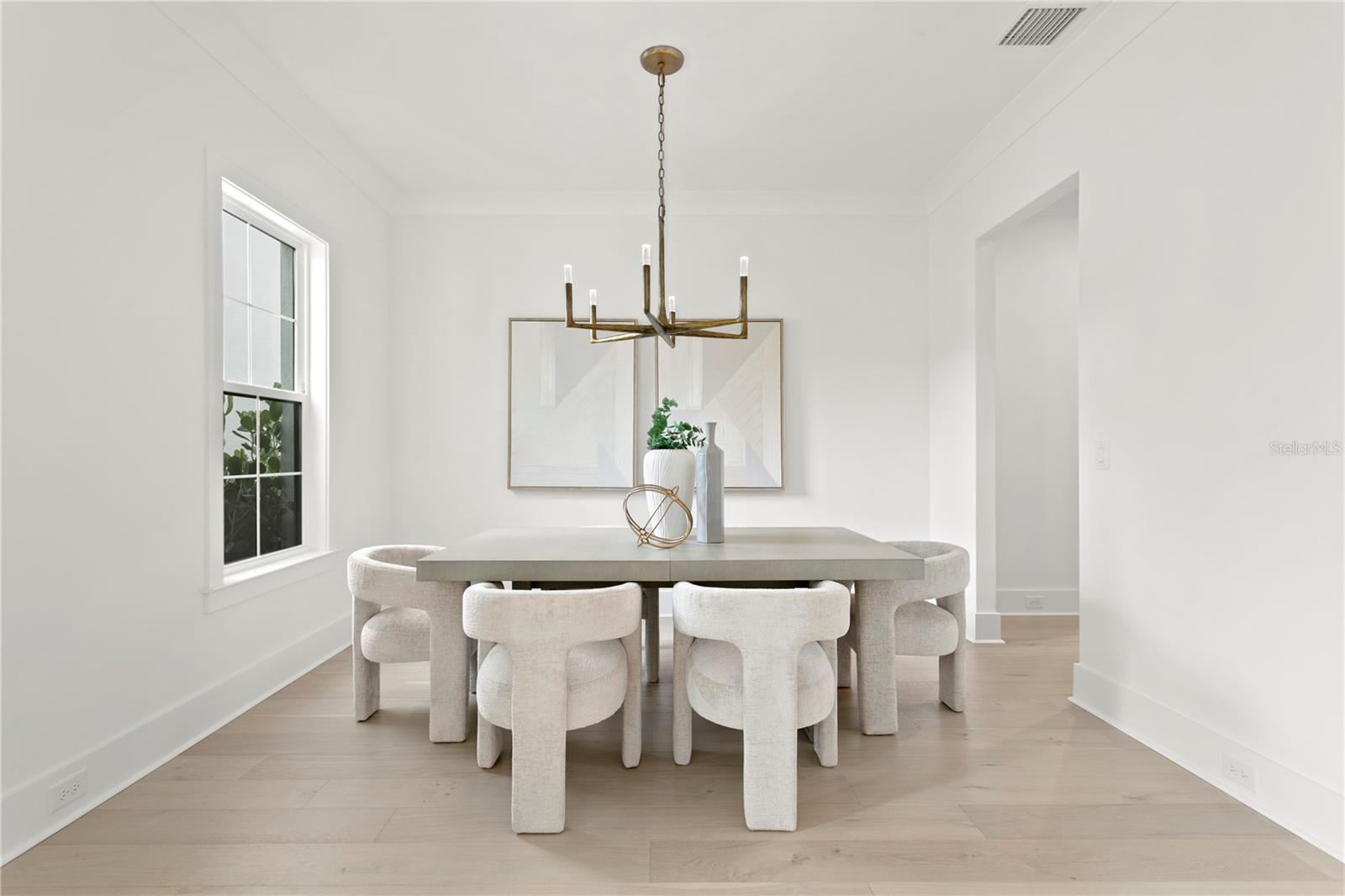 Image 7 of 31 For 4018 Granada Street