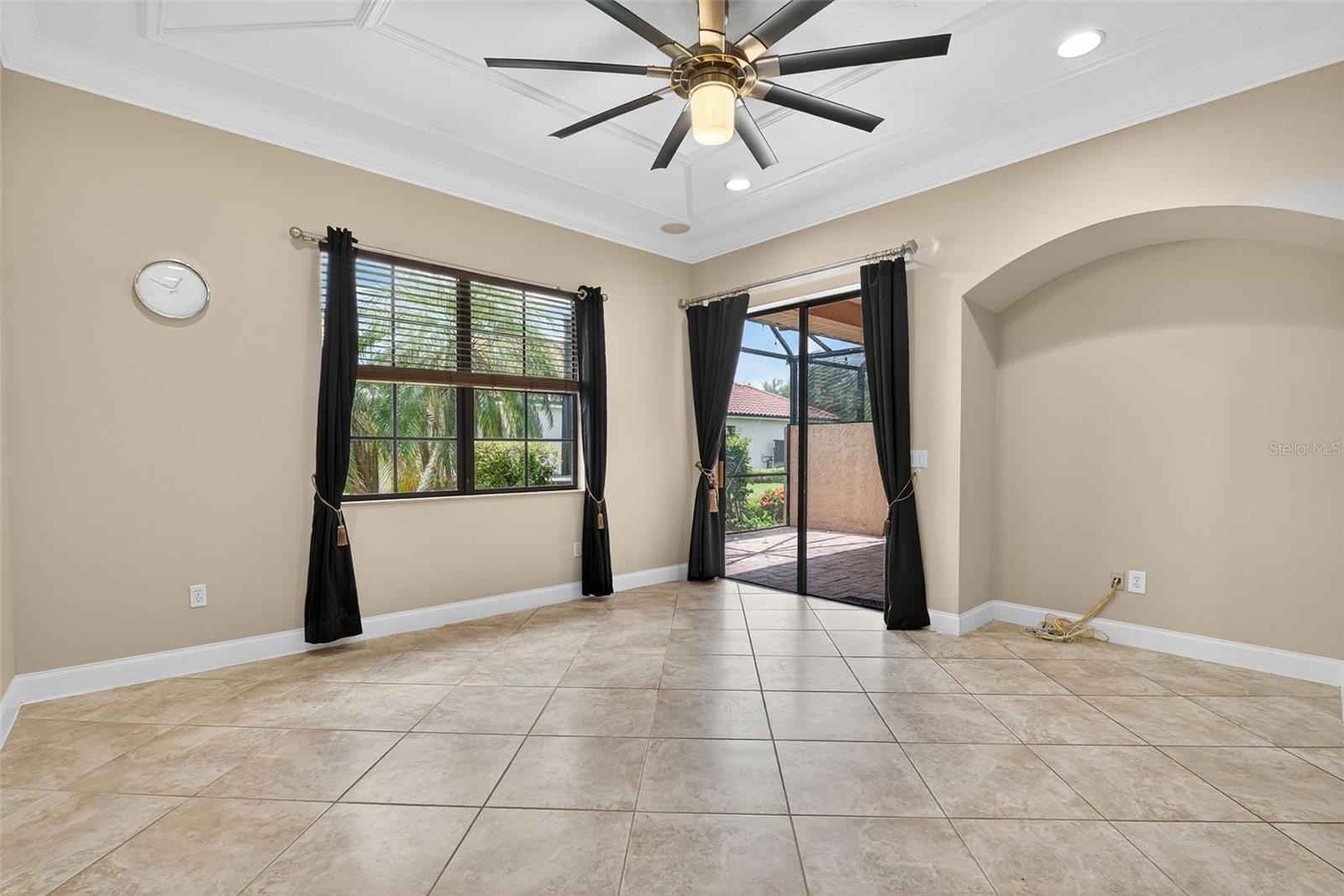 Image 28 of 76 For 2512 61st Avenue E