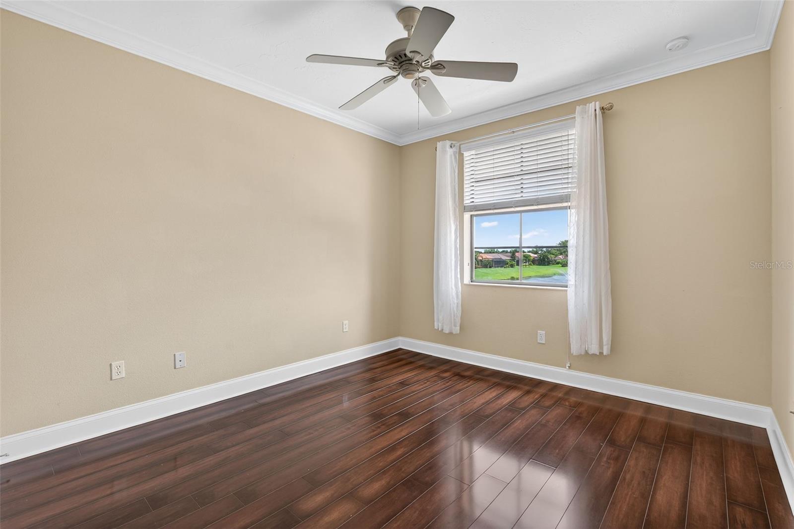 Image 40 of 76 For 2512 61st Avenue E