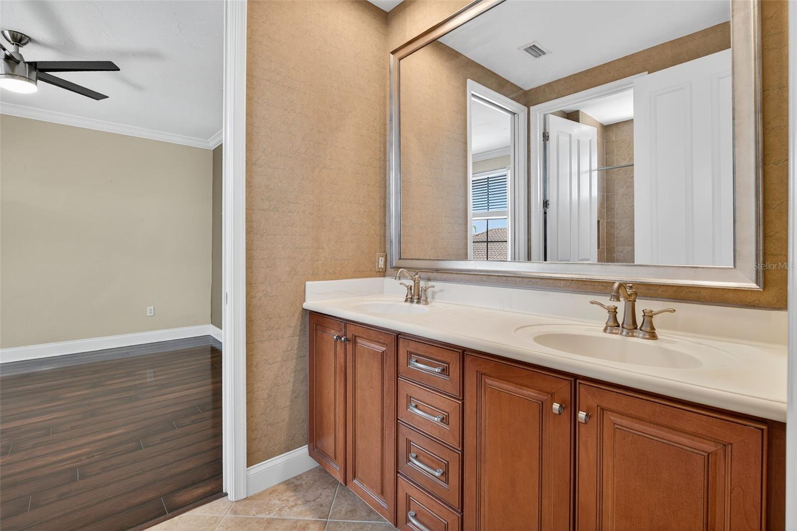 Image 42 of 76 For 2512 61st Avenue E