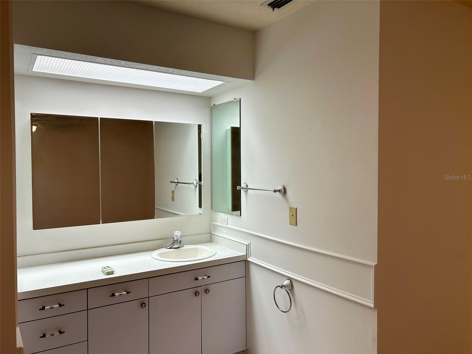 Image 9 of 26 For 2456 Bay Berry Court