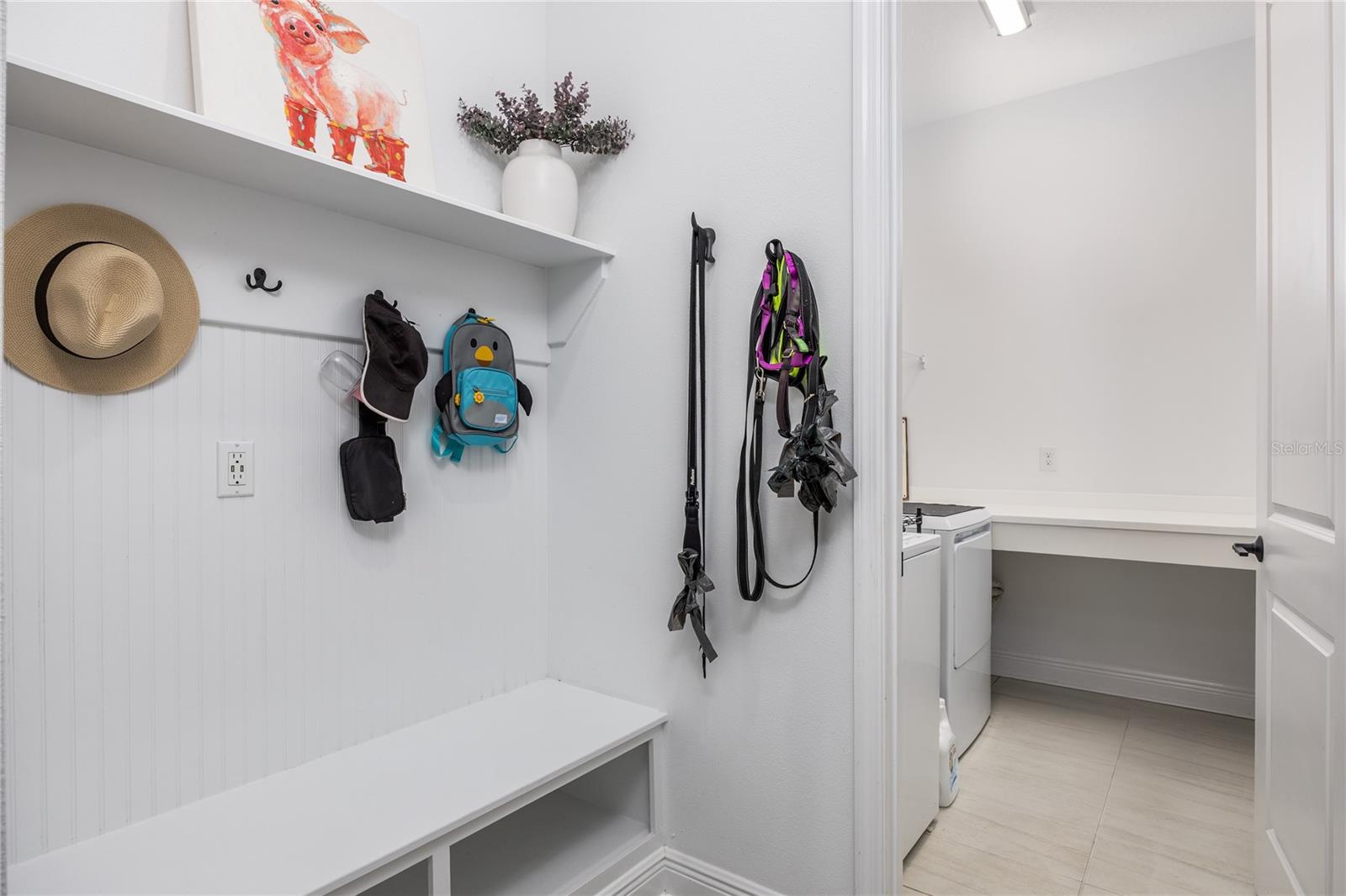 Image 16 of 90 For 5464 Wayfarer Avenue