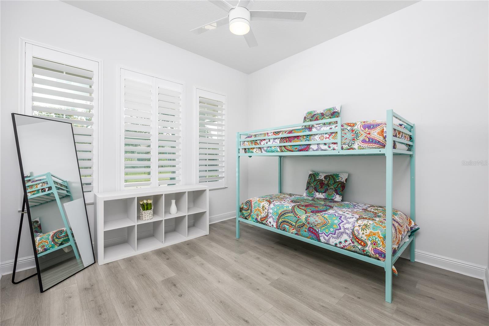 Image 30 of 90 For 5464 Wayfarer Avenue