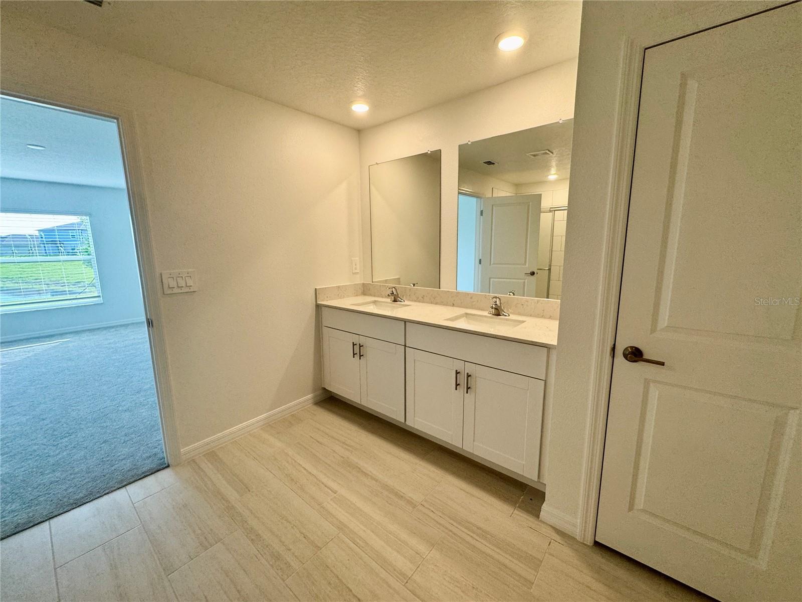 Image 14 of 16 For 8828 Bay Leaf Drive