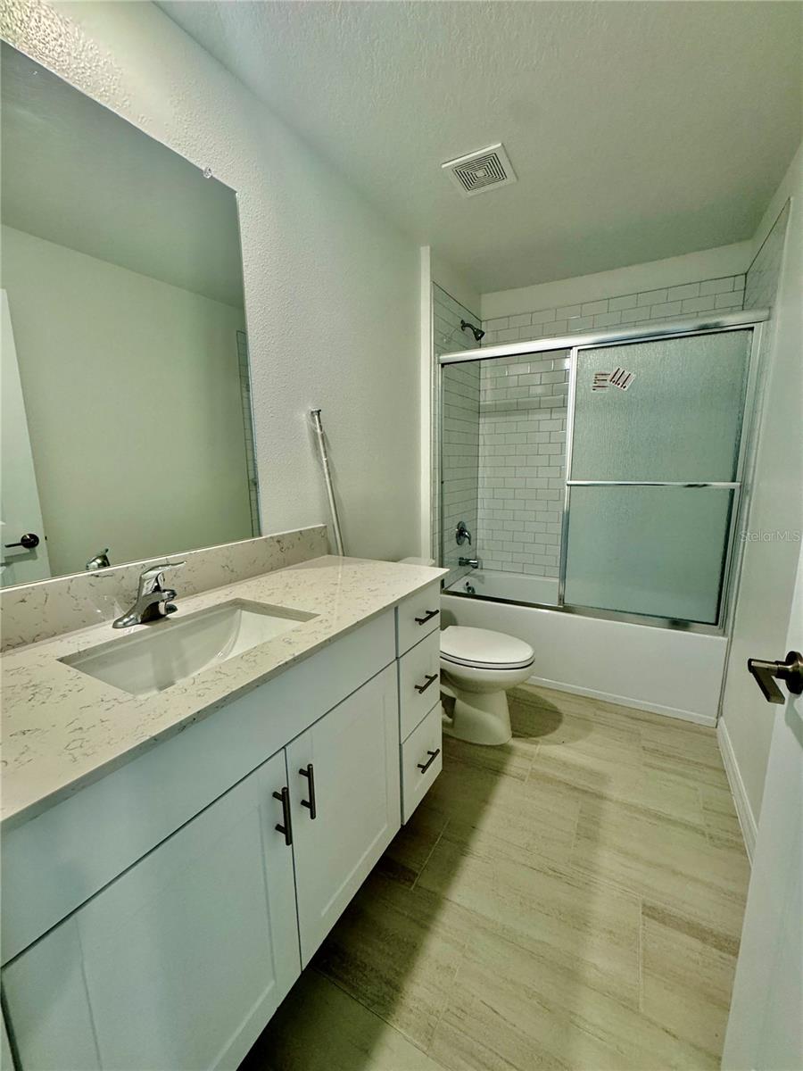 Image 5 of 16 For 8828 Bay Leaf Drive