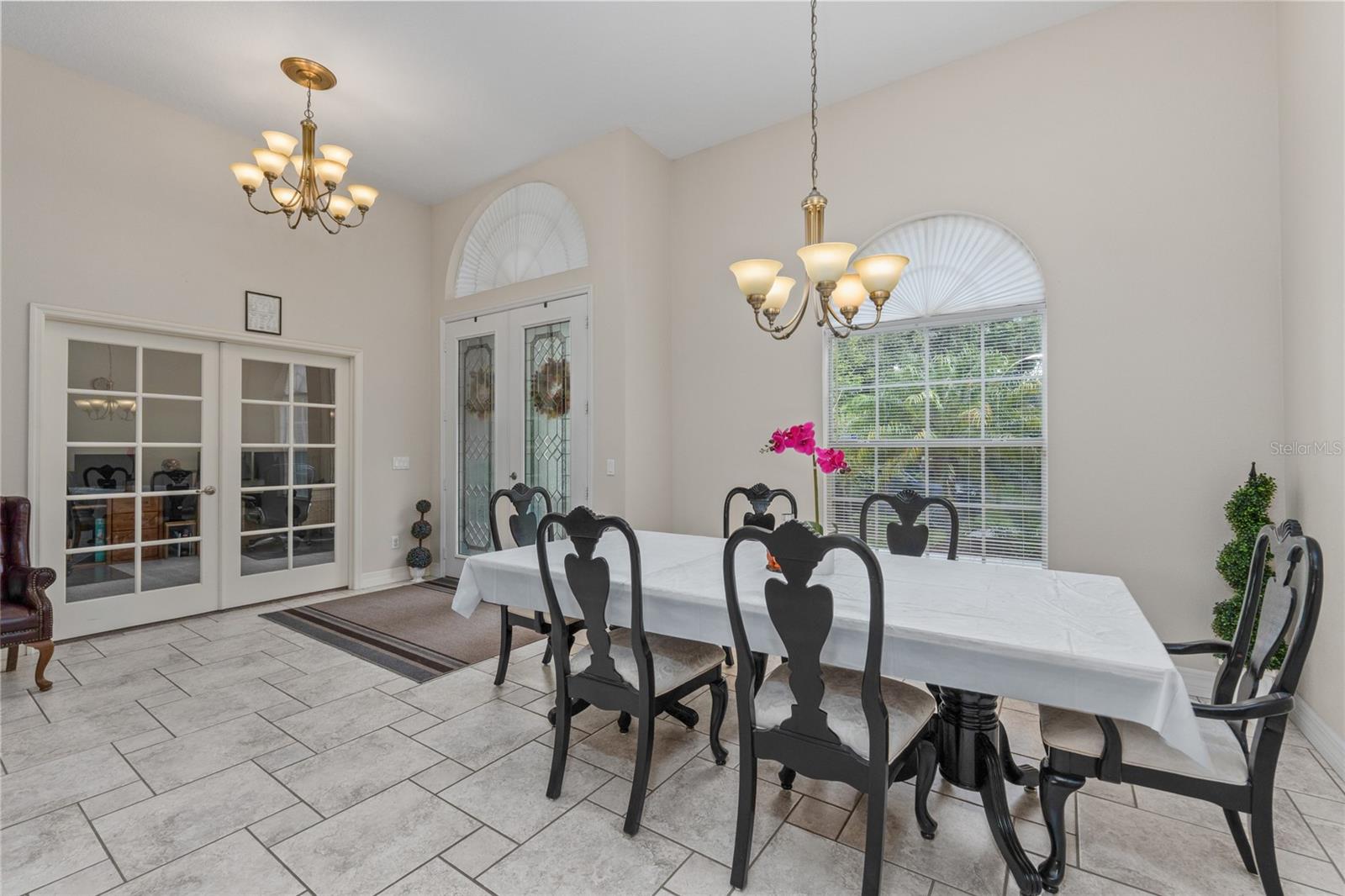 Image 11 of 65 For 6702 Dormany Road