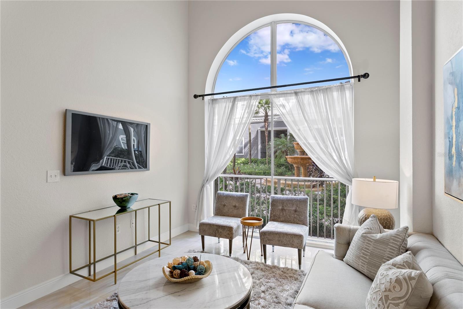 Listing photo id 8 for 700 Harbour Island Boulevard 144