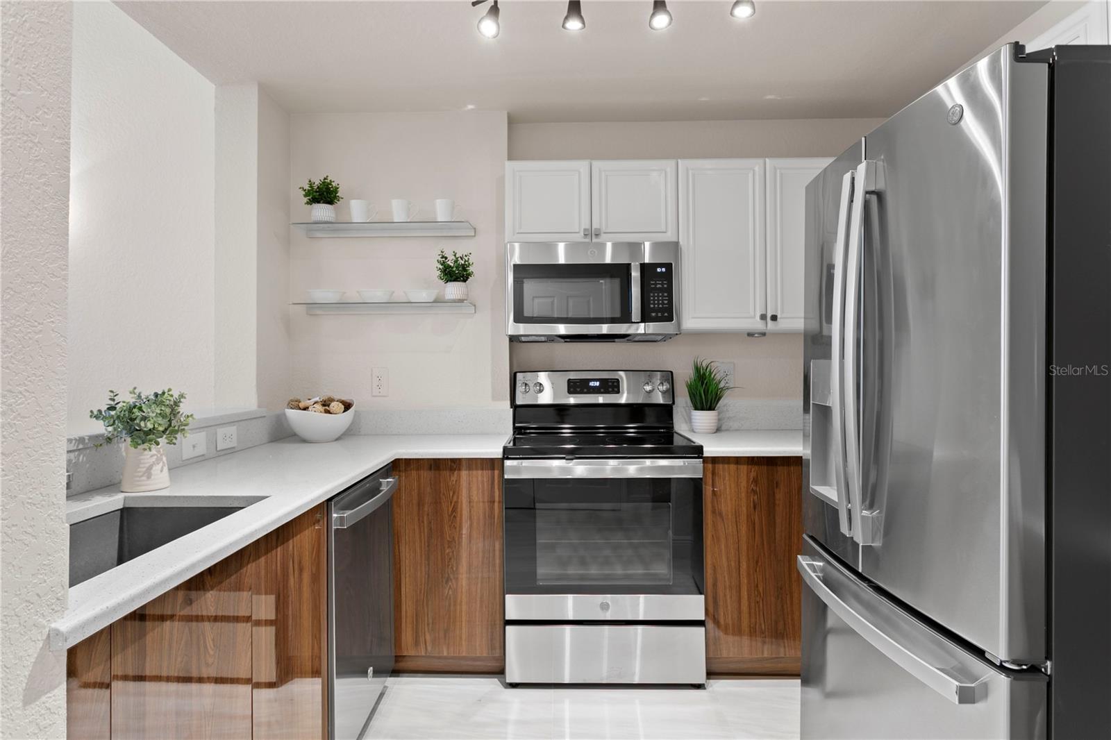 Listing photo id 16 for 700 Harbour Island Boulevard 144