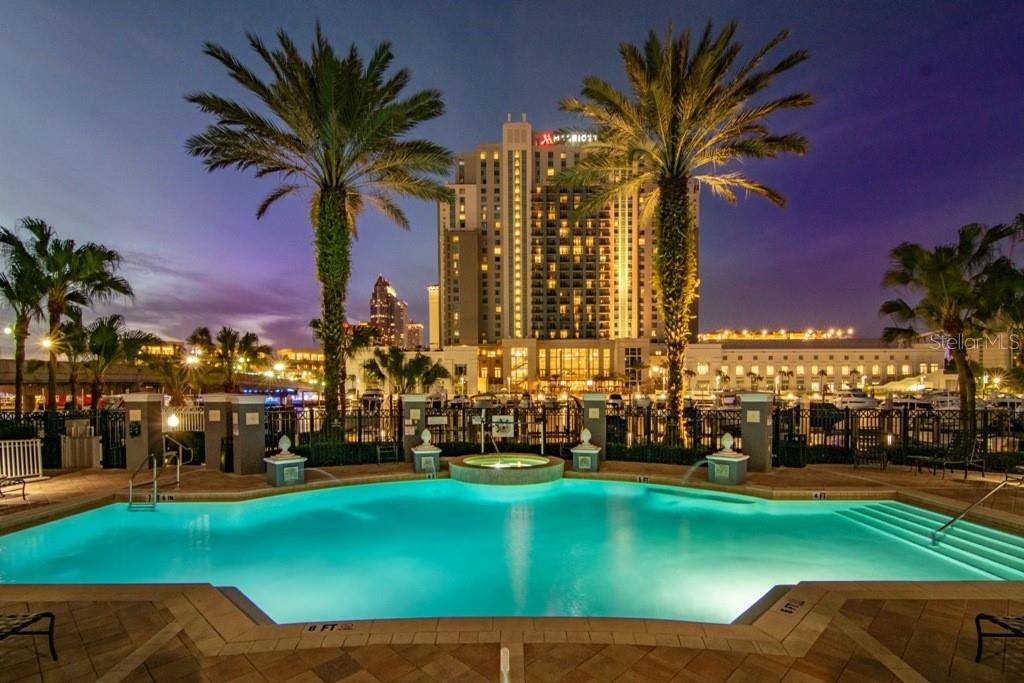 Listing photo id 29 for 700 Harbour Island Boulevard 144