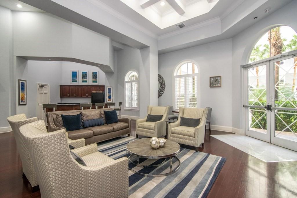 Listing photo id 39 for 700 Harbour Island Boulevard 144
