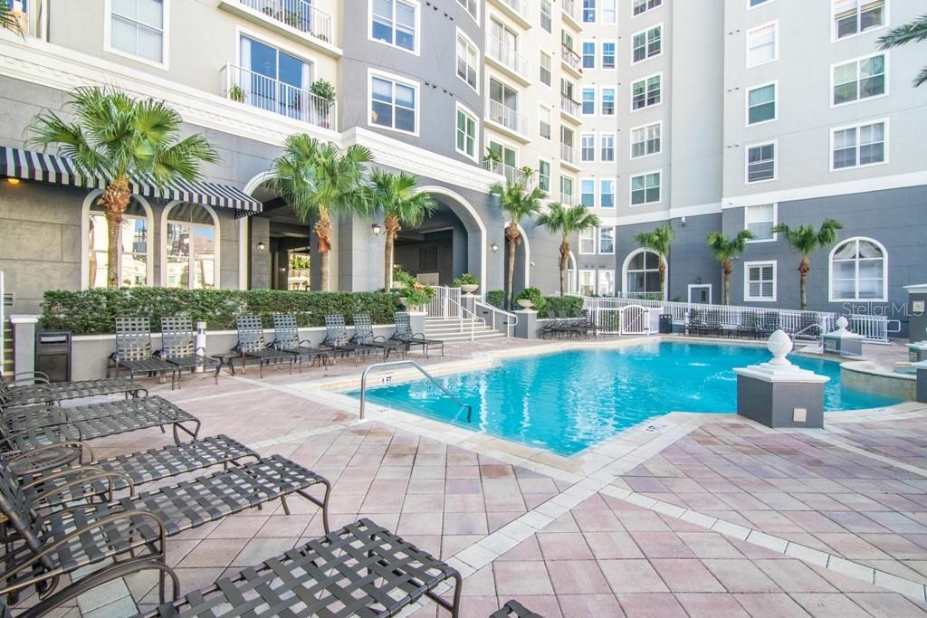 Listing photo id 44 for 700 Harbour Island Boulevard 144