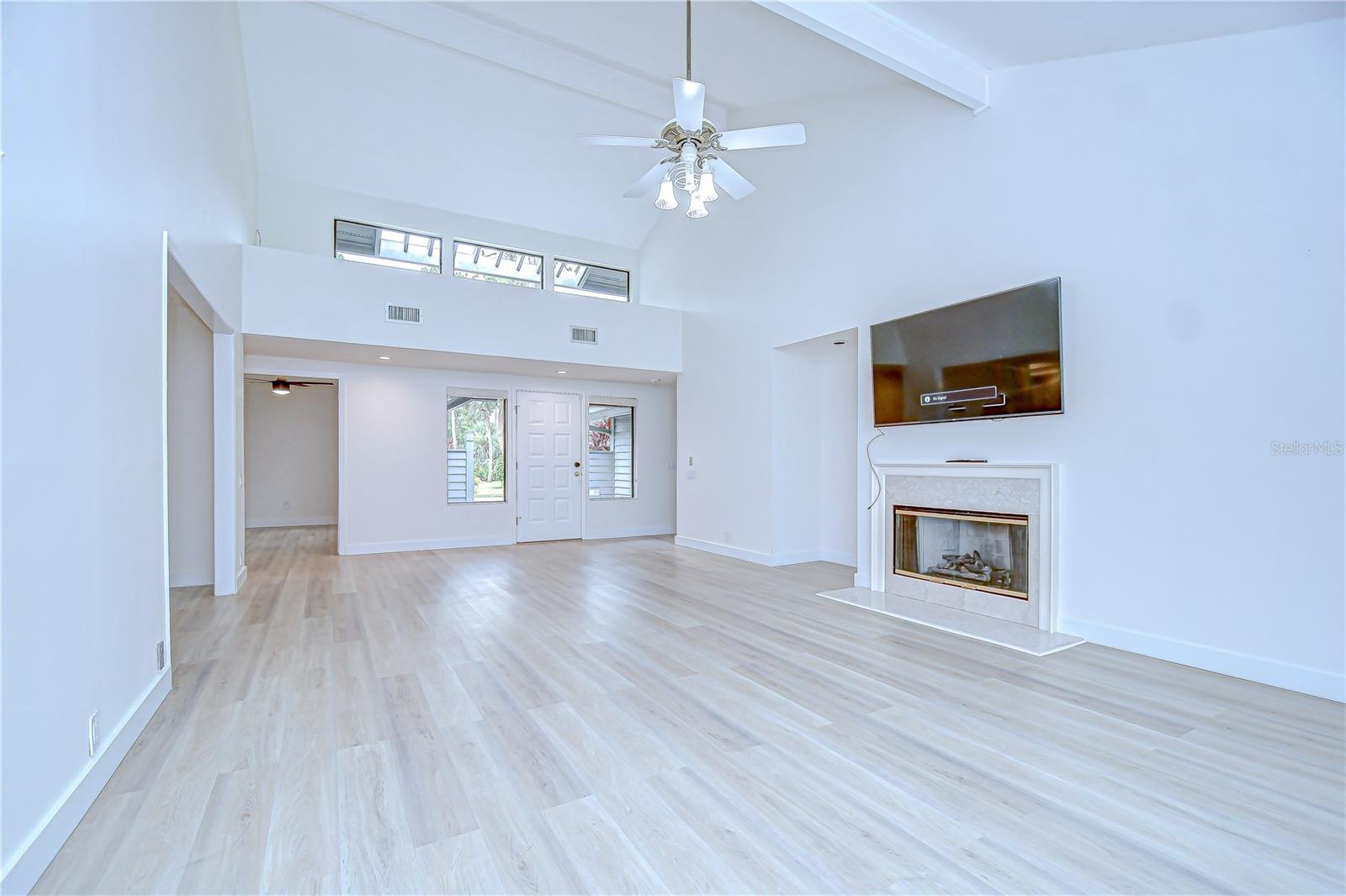 Image 29 of 73 For 5355 Cobblestone Court