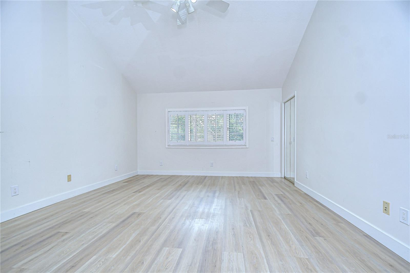 Image 38 of 73 For 5355 Cobblestone Court