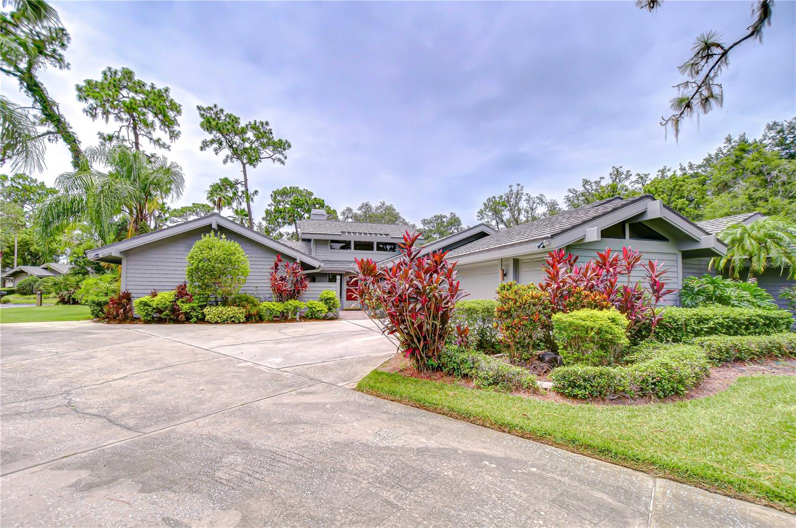 Image 4 of 73 For 5355 Cobblestone Court