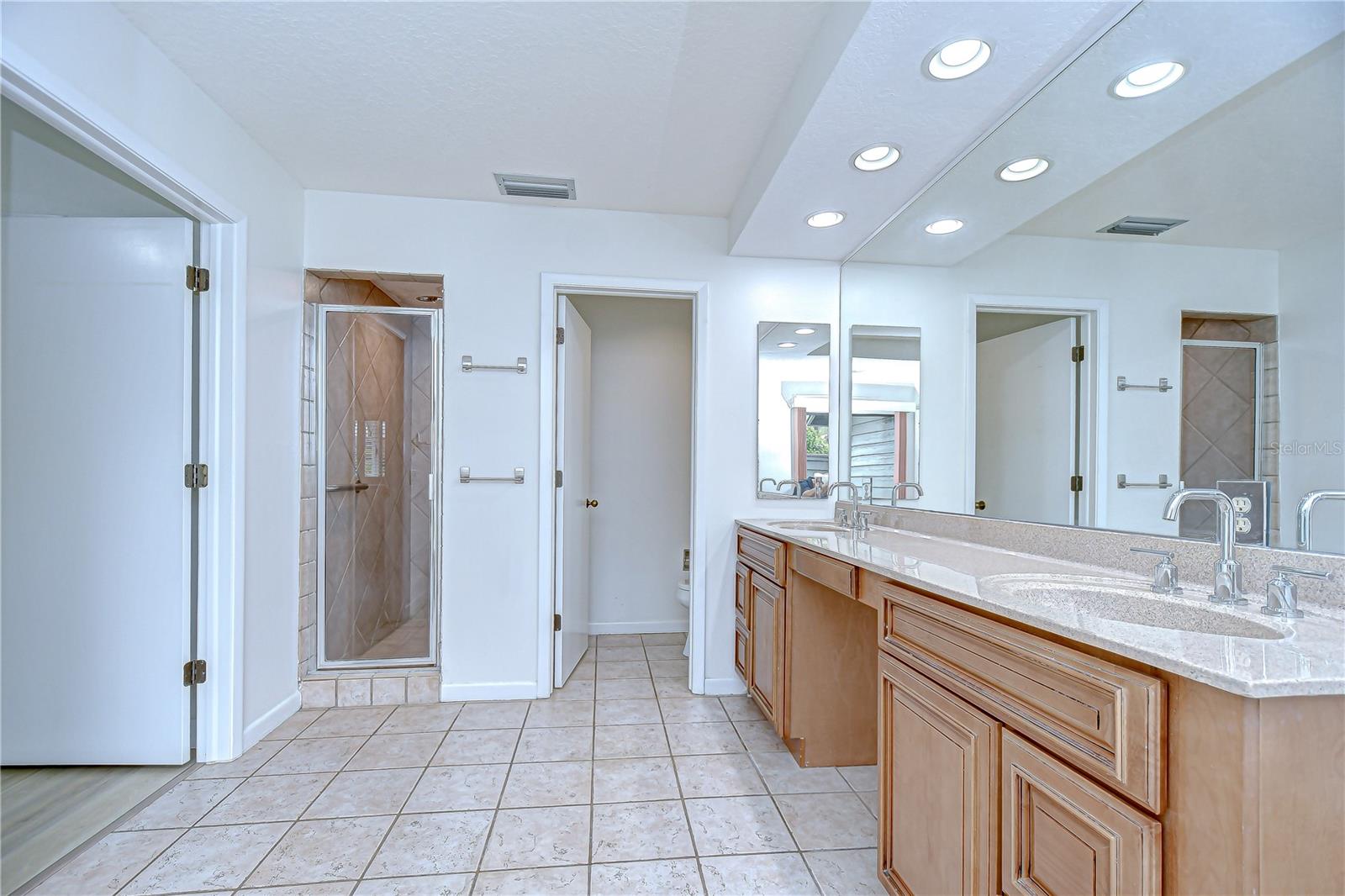 Image 44 of 73 For 5355 Cobblestone Court