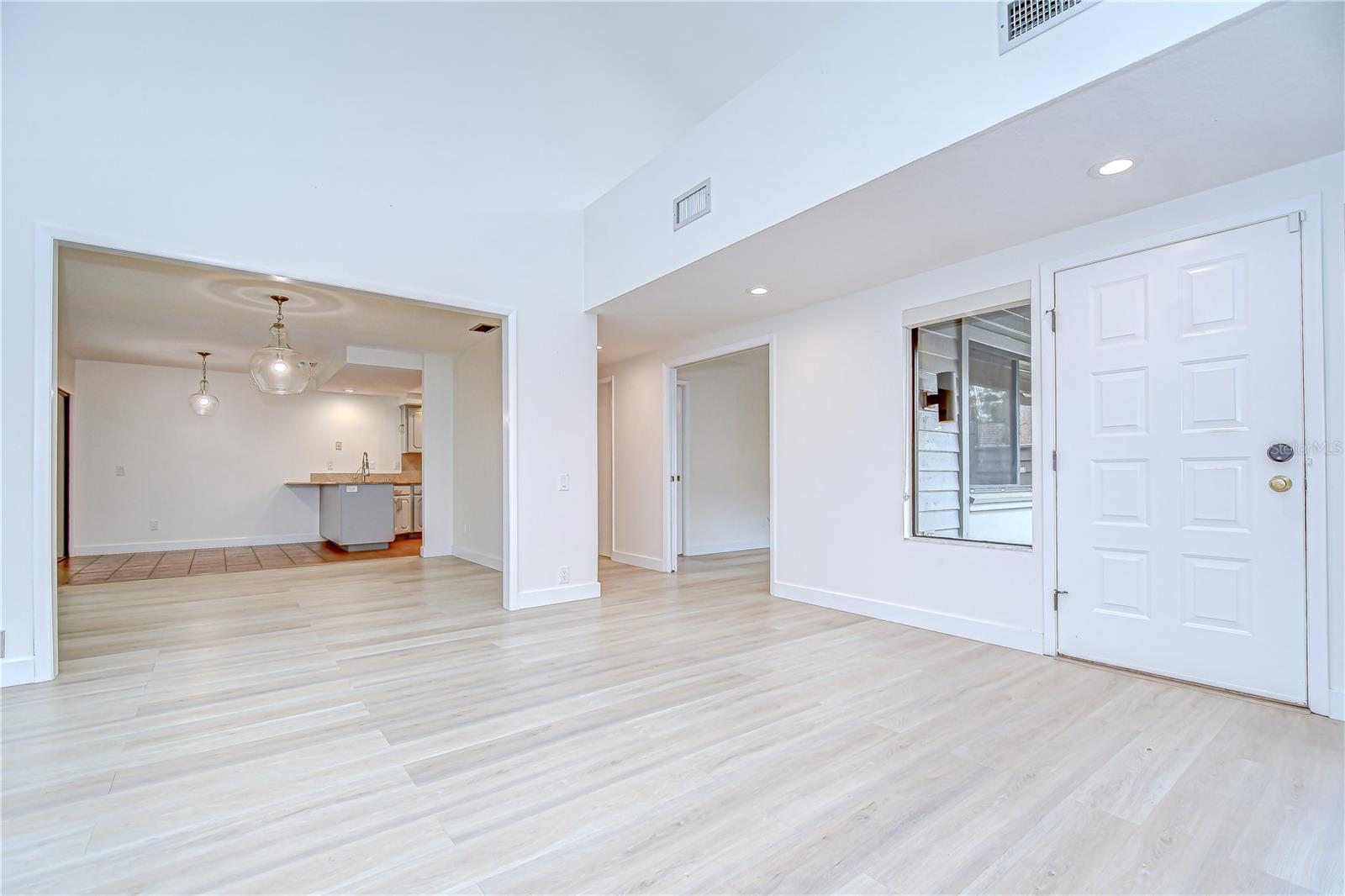 Image 46 of 73 For 5355 Cobblestone Court