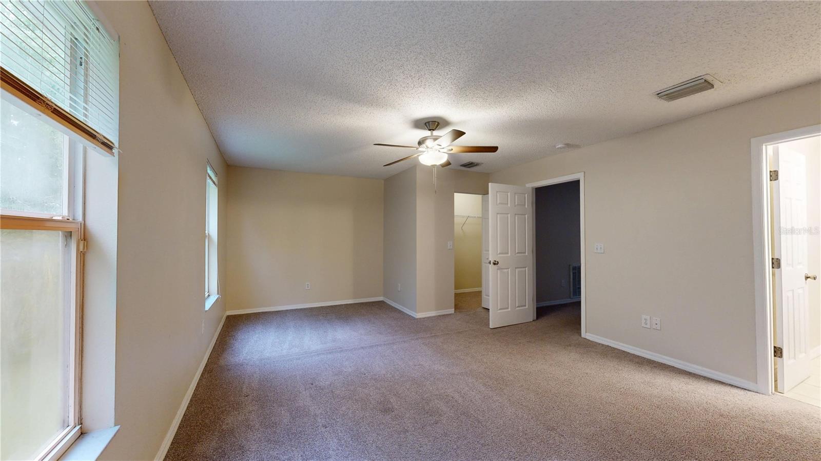 Image 14 of 31 For 4104 Winding River Way