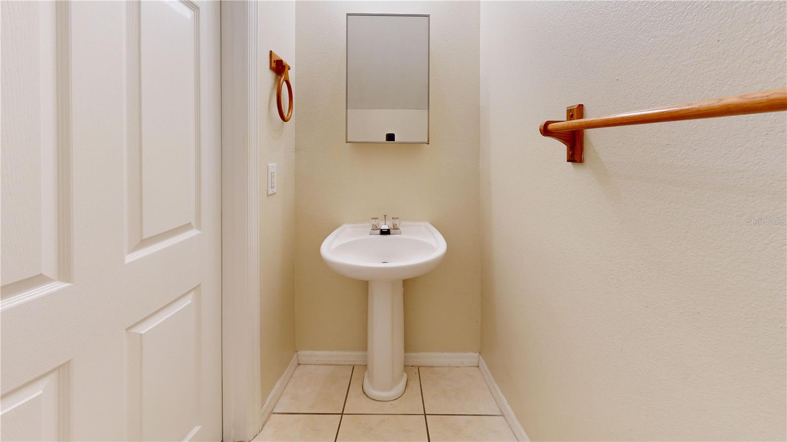 Image 22 of 31 For 4104 Winding River Way