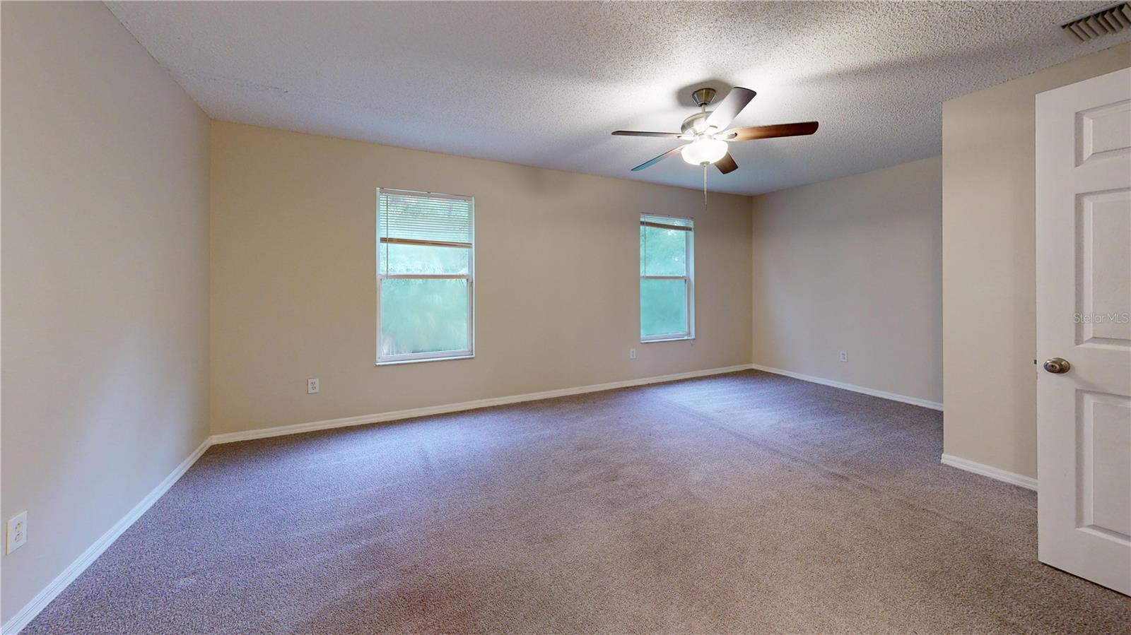 Image 25 of 31 For 4104 Winding River Way