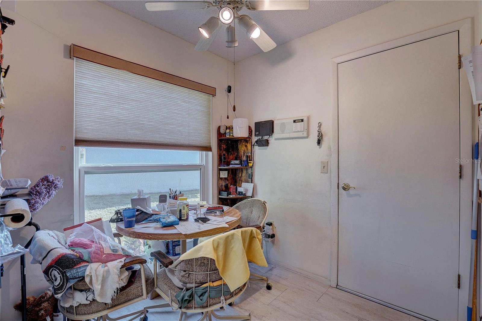 Image 16 of 55 For 9643 Noble Court