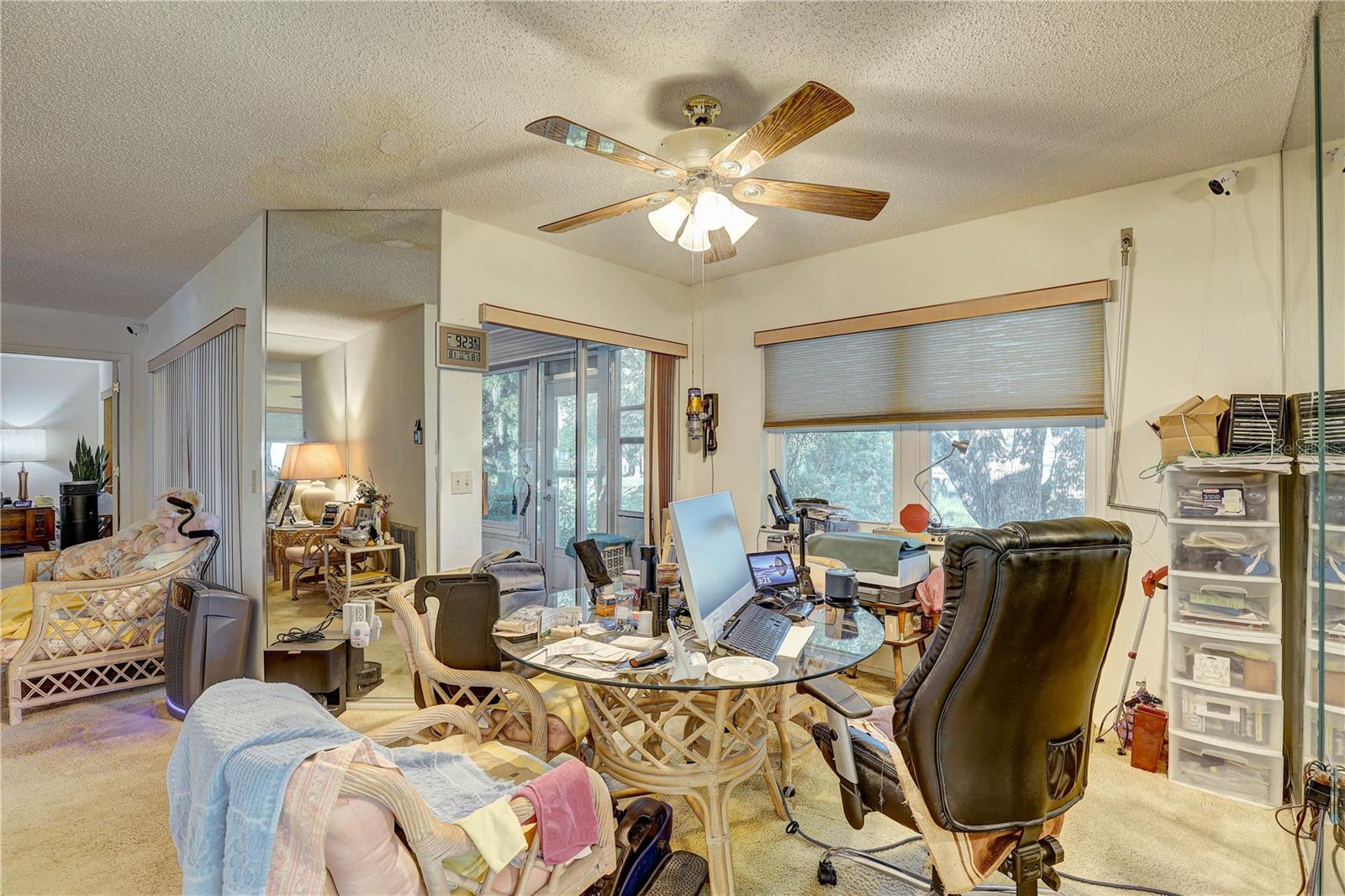 Image 18 of 55 For 9643 Noble Court