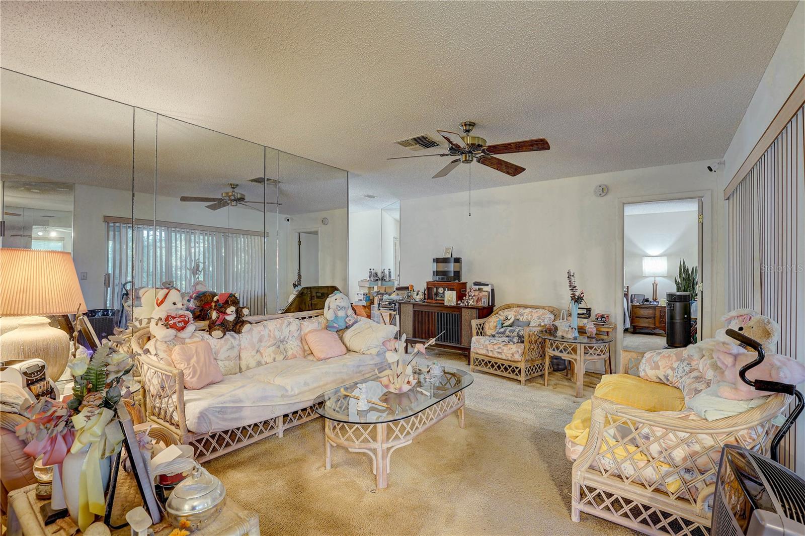 Image 21 of 55 For 9643 Noble Court