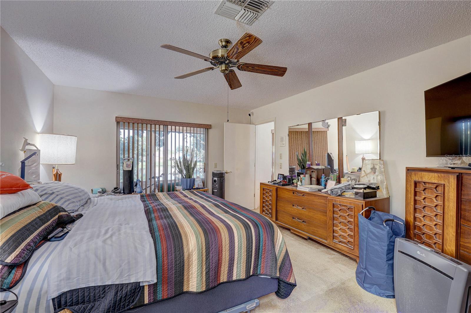 Image 33 of 55 For 9643 Noble Court