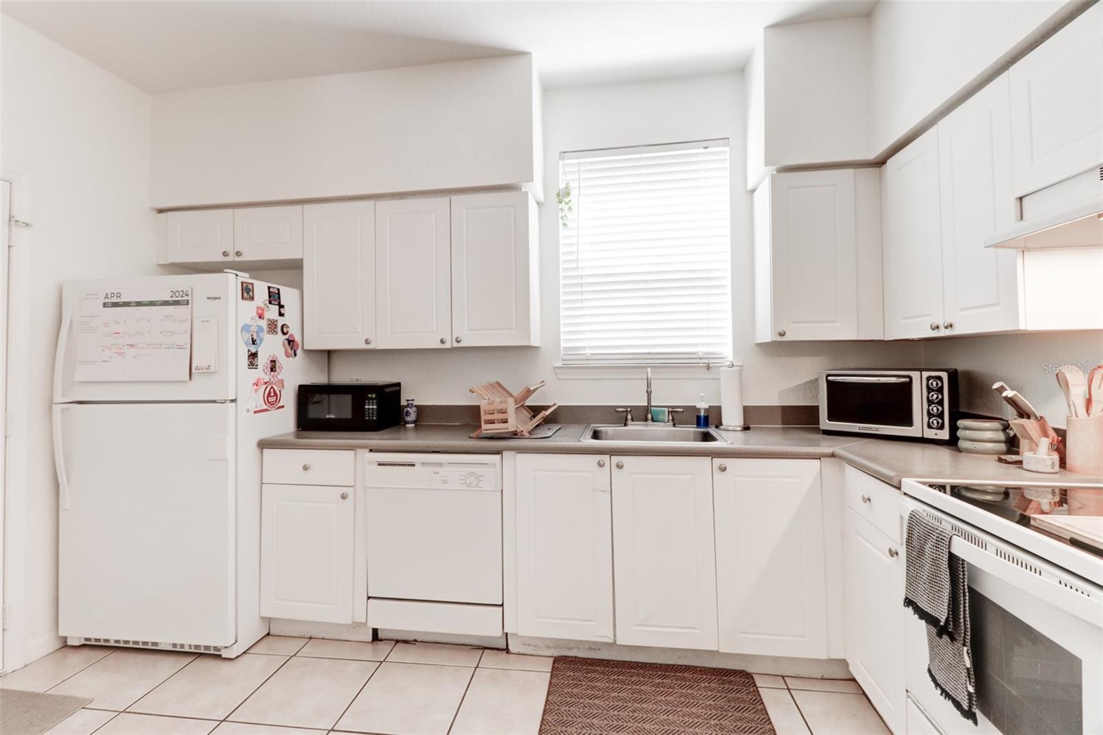 Image 10 of 44 For 4004 Foxtail Palm Court 4004