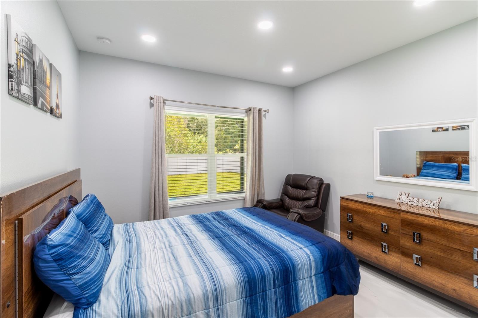 Image 23 of 48 For 11842 Frost Aster Drive