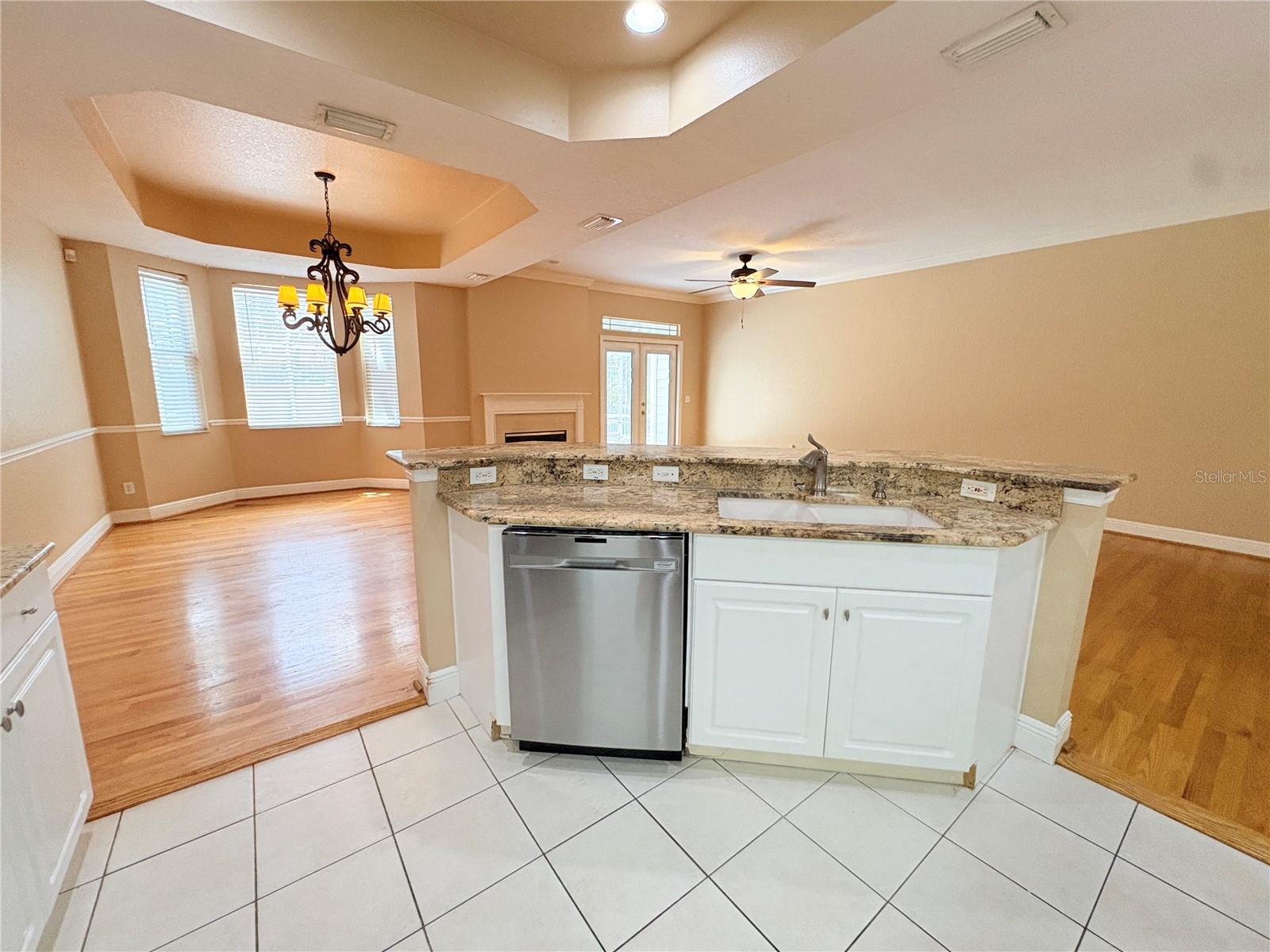 Image 4 of 29 For 2856 Bayshore Trails Drive