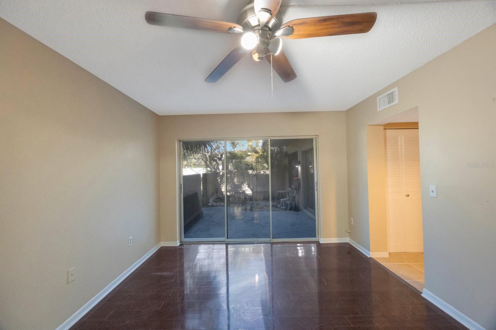 Image 19 of 33 For 2205 Belleair Road A24