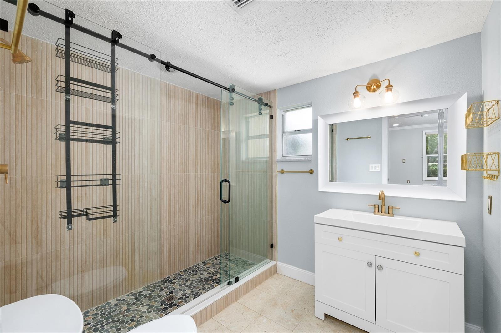 Image 21 of 55 For 20544 Gardenia Drive