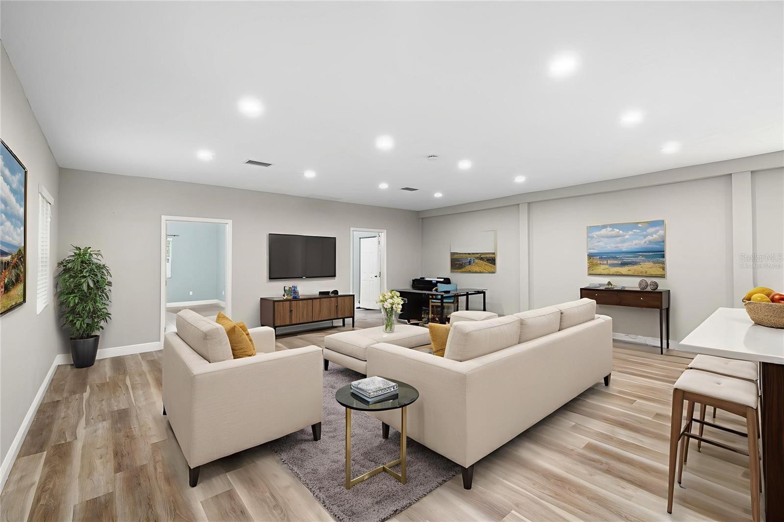 Image 33 of 55 For 20544 Gardenia Drive